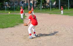 Red team fielding